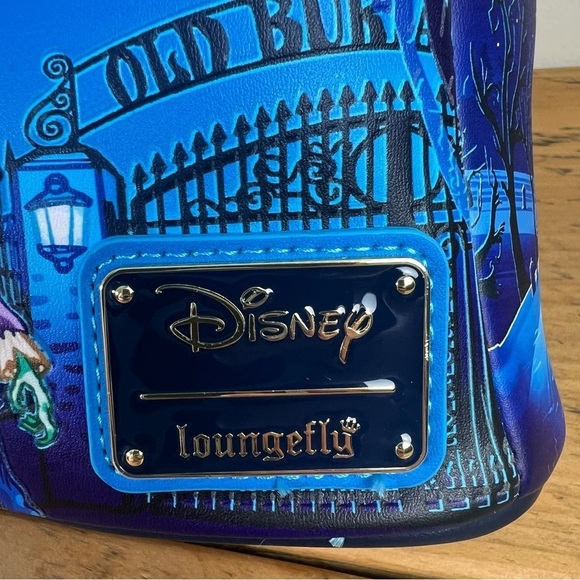 Loungefly | Disney Halloween Hocus Pocus Poster Glow Mini Backpack - Picture 11 of 16
